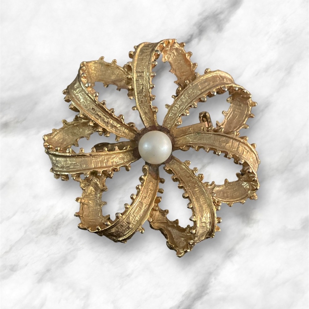 Vintage Brooch